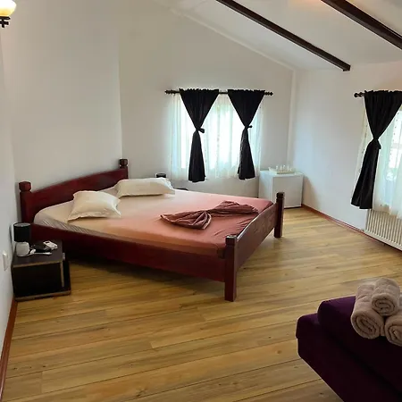 Pensión Casa Dyny